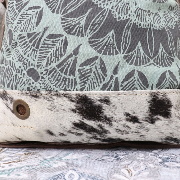 🆕 Myra Bag Small Shoulder Bag Canvas Purse Women - Picture 4 of 10